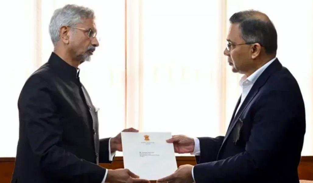 বিএনপির সাথে বৈরিতা কাটিয়ে উঠতে শুরু করছে ভারত